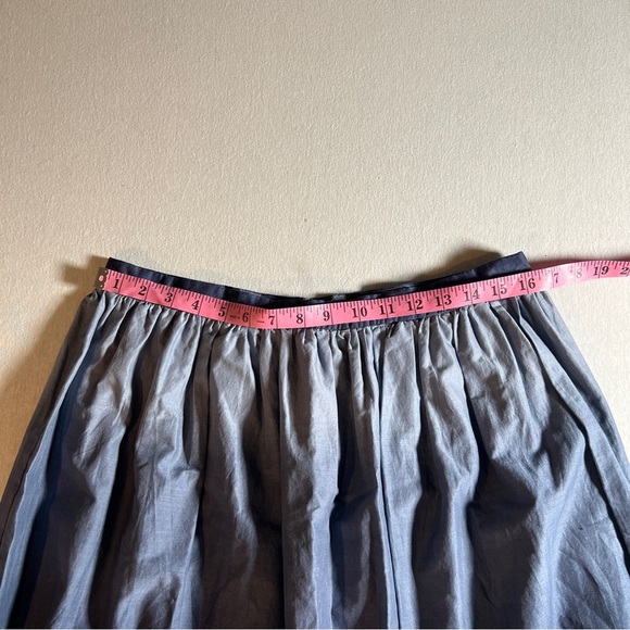 NWT Tommy Hilfiger 100% Cotton Denim Blue Fit and Flare Skirt, Size 10 - Picture 5 of 7